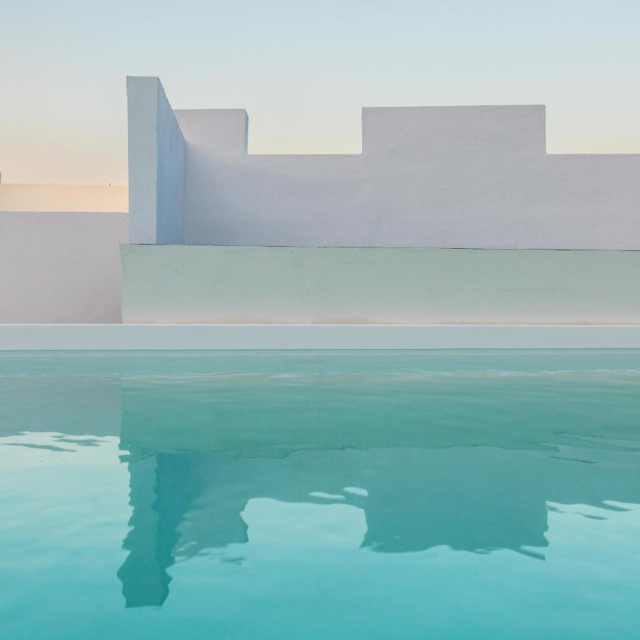 Voca Hotel & Suites Kamári المظهر الخارجي الصورة