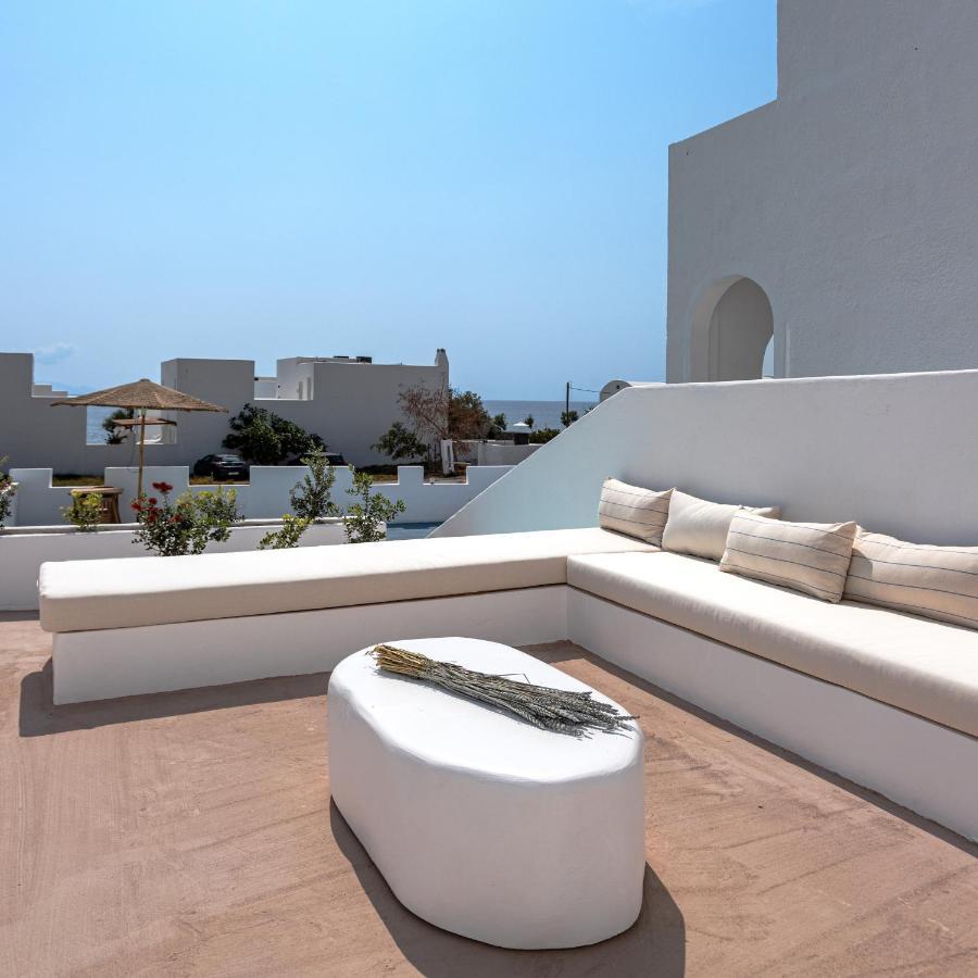 Voca Hotel & Suites Kamári المظهر الخارجي الصورة