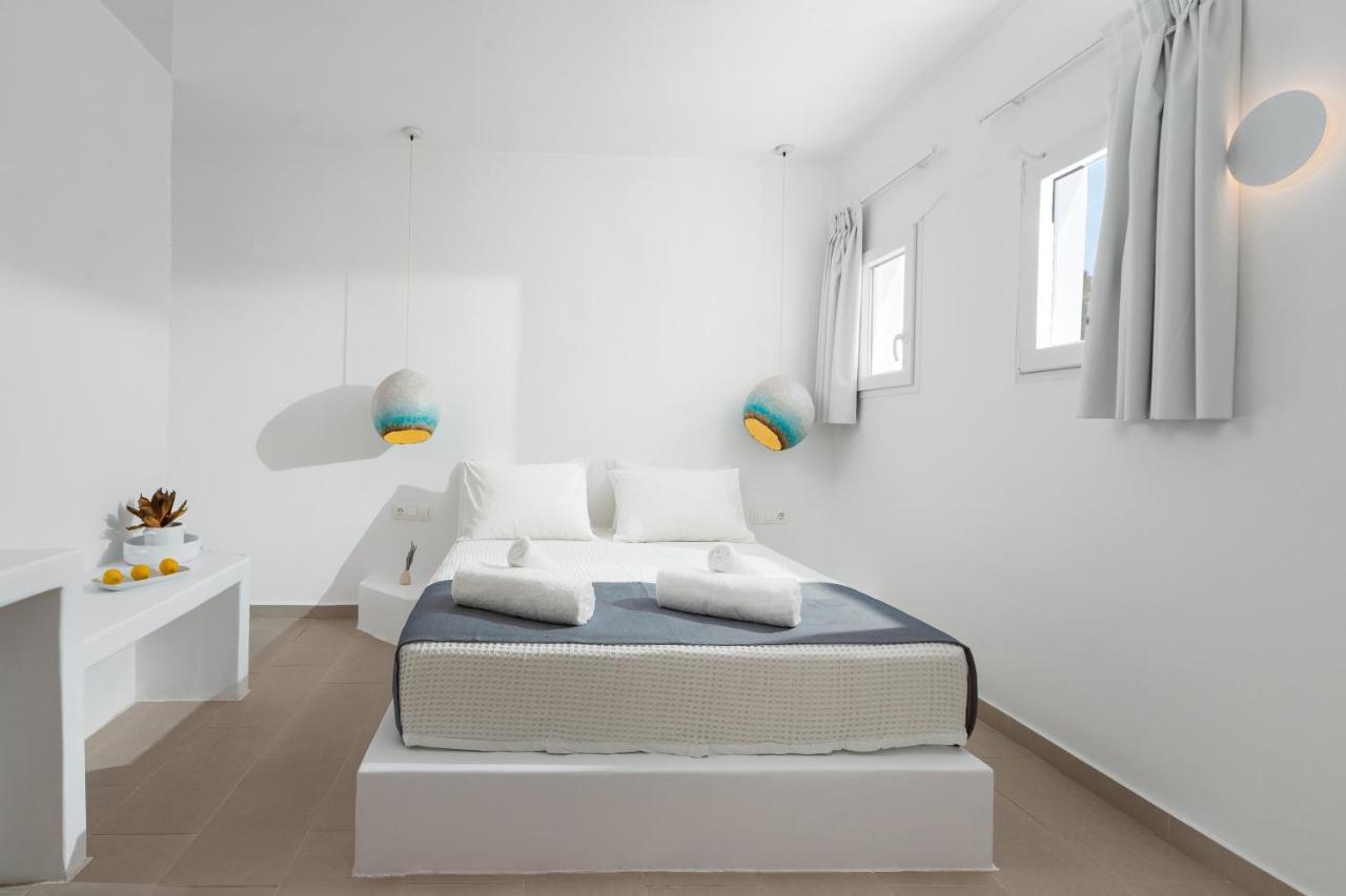 Voca Hotel & Suites Kamári المظهر الخارجي الصورة